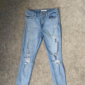 Levis 711 Skinny Jeans